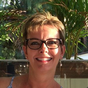 Meet your Posher, Cindy